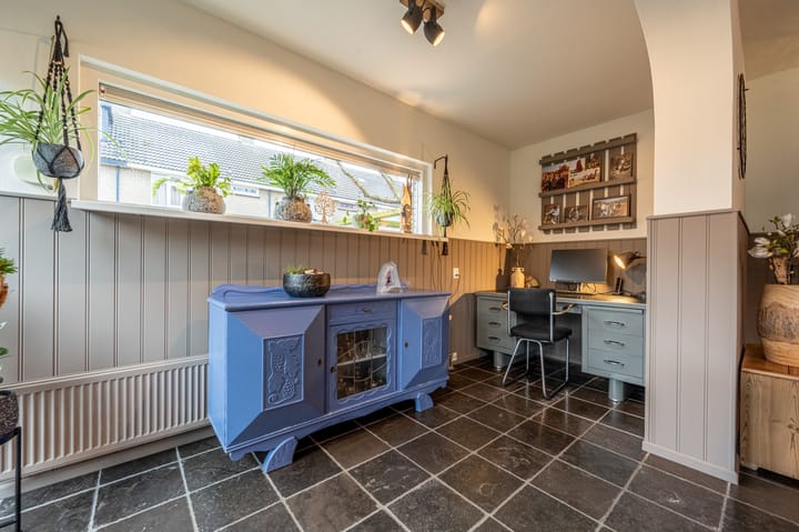 Photo 10 of A.W. Lipsstraat 14