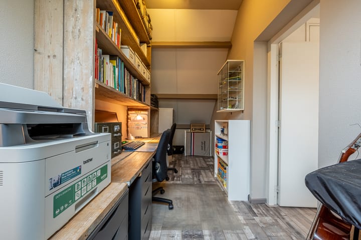 Photo 29 of A.W. Lipsstraat 14