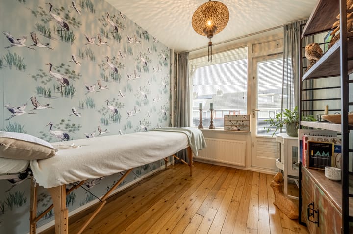 Photo 32 of A.W. Lipsstraat 14