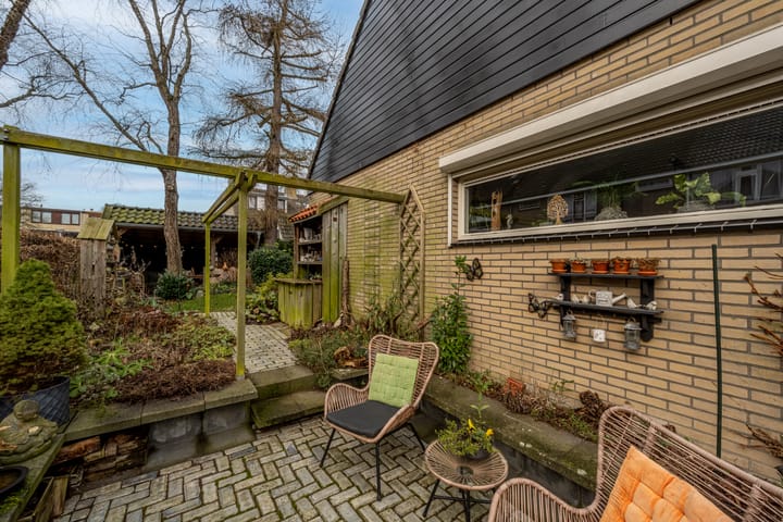 Photo 42 of A.W. Lipsstraat 14