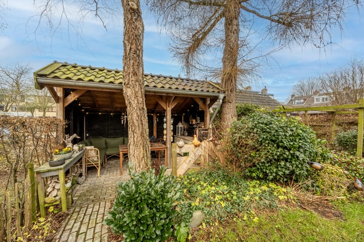 Photo 43 of A.W. Lipsstraat 14