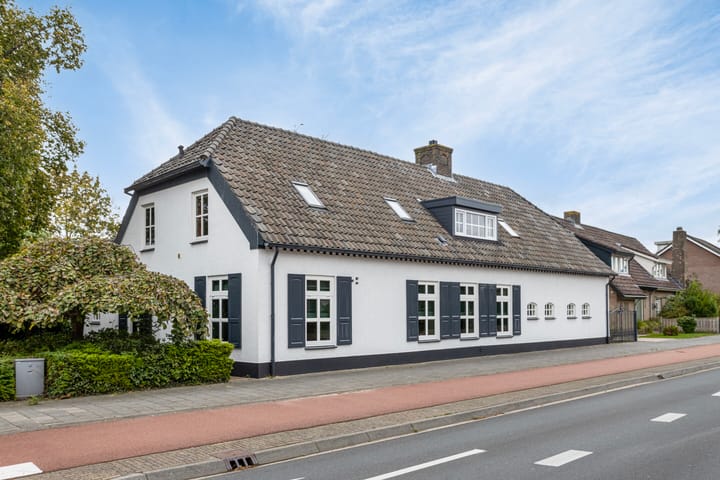 Foto 1 van Hout oost 12