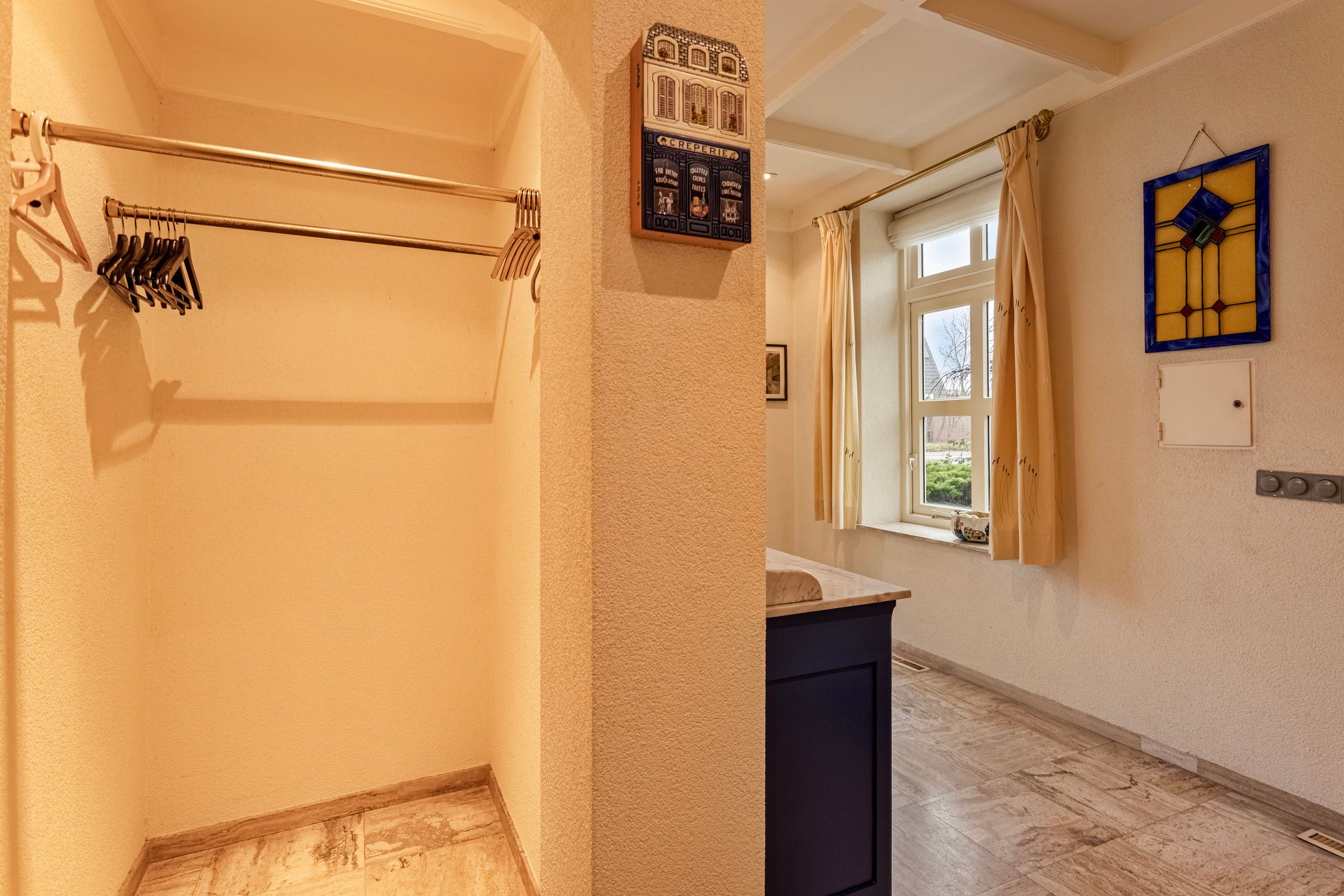 Foto 9 van Hout oost 12