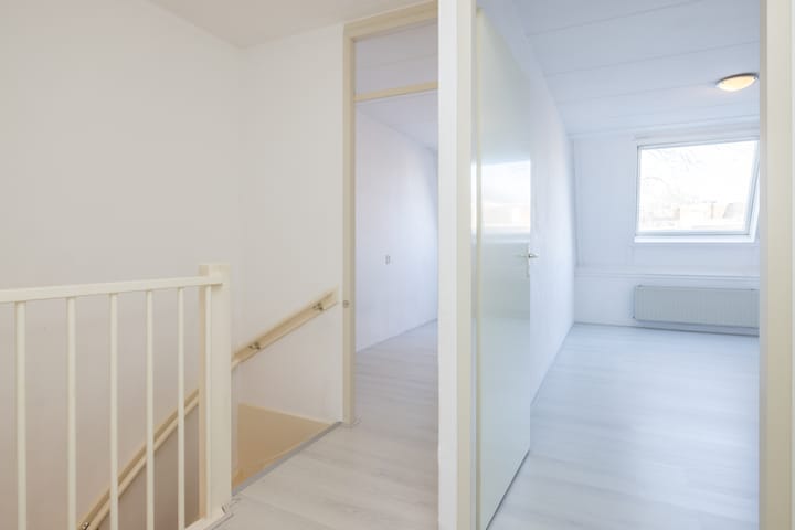 Foto 15 van Landvoogdstraat 84