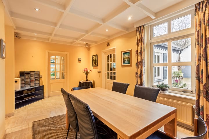 Foto 12 van Hout oost 12