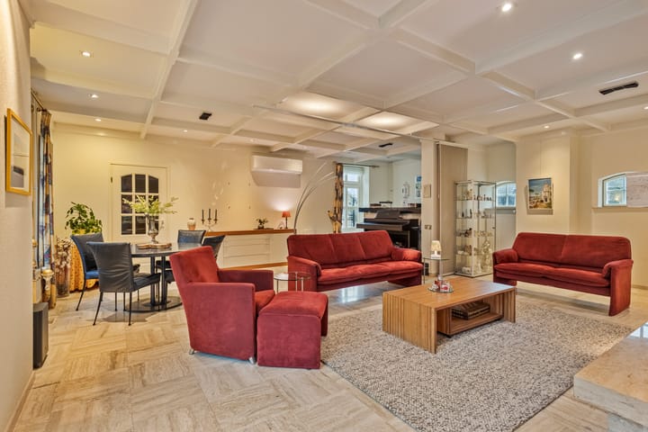 Foto 31 van Hout oost 12