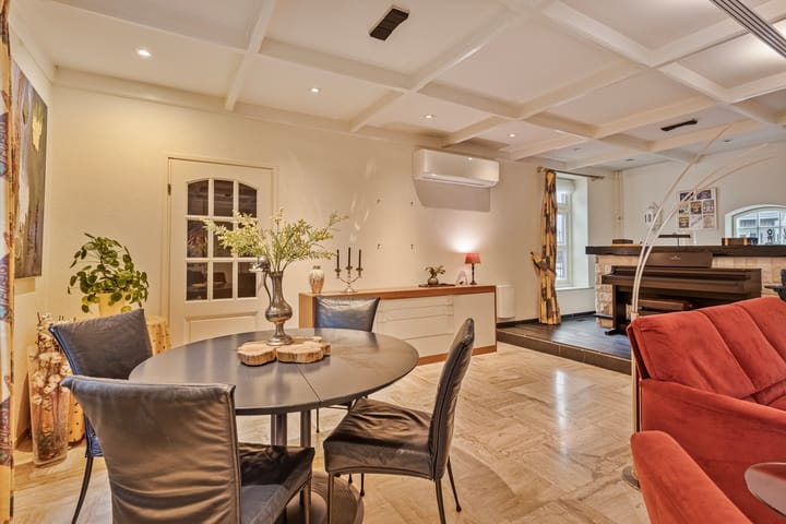 Foto 35 van Hout oost 12