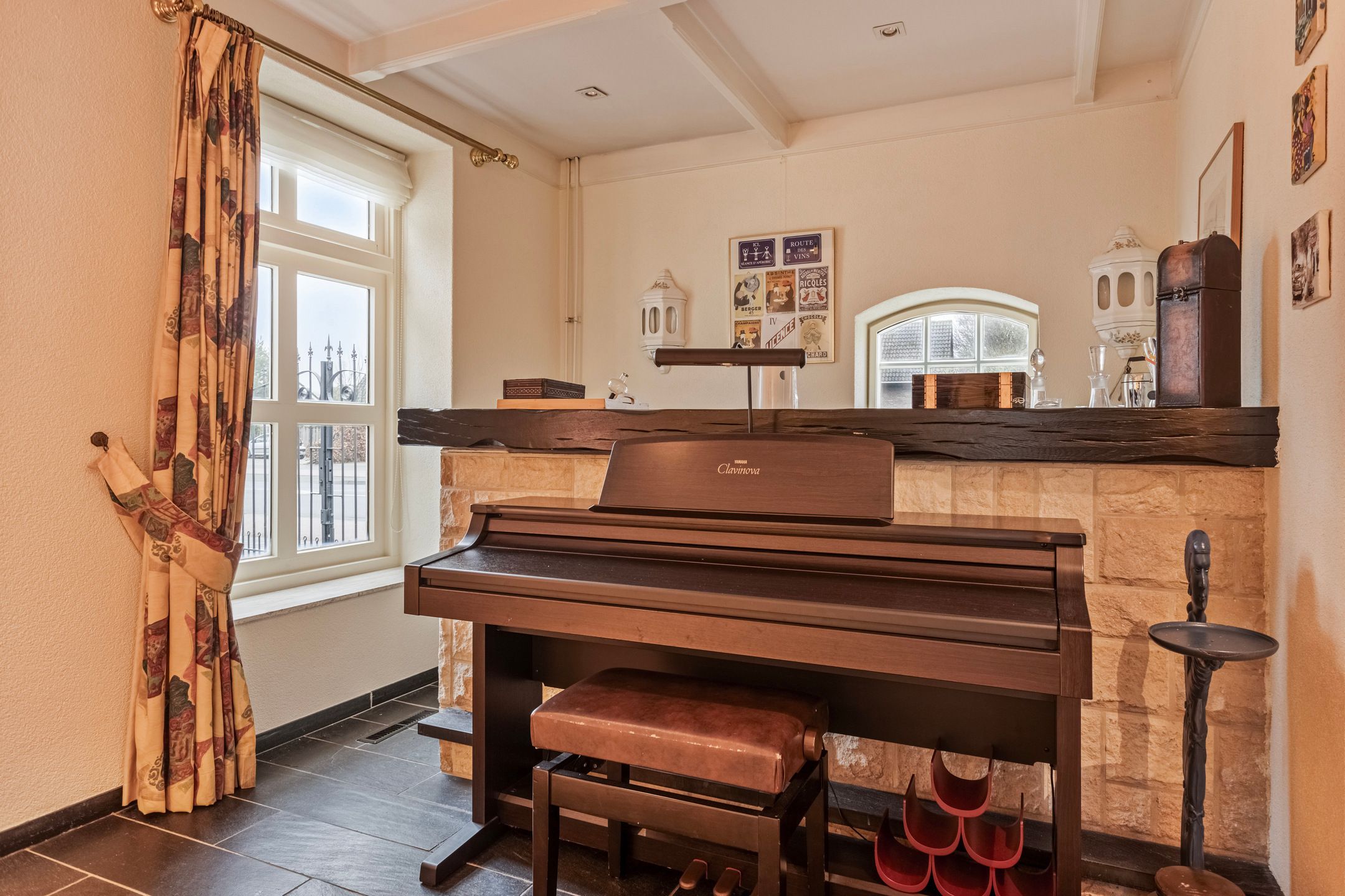 Foto 39 van Hout oost 12