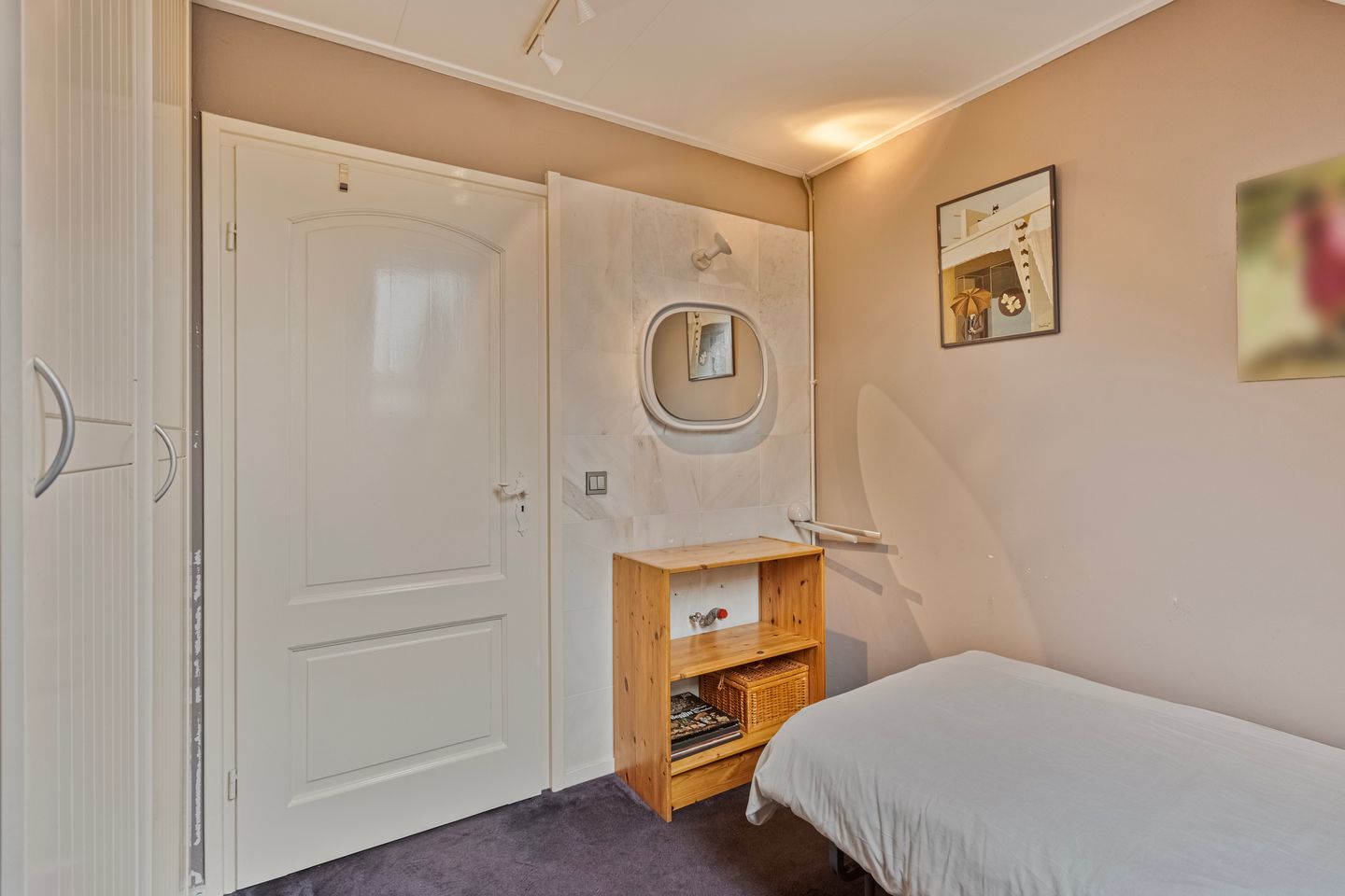 Foto 65 van Hout oost 12