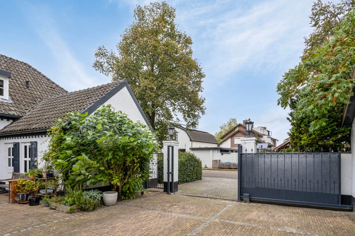 Foto 83 van Hout oost 12