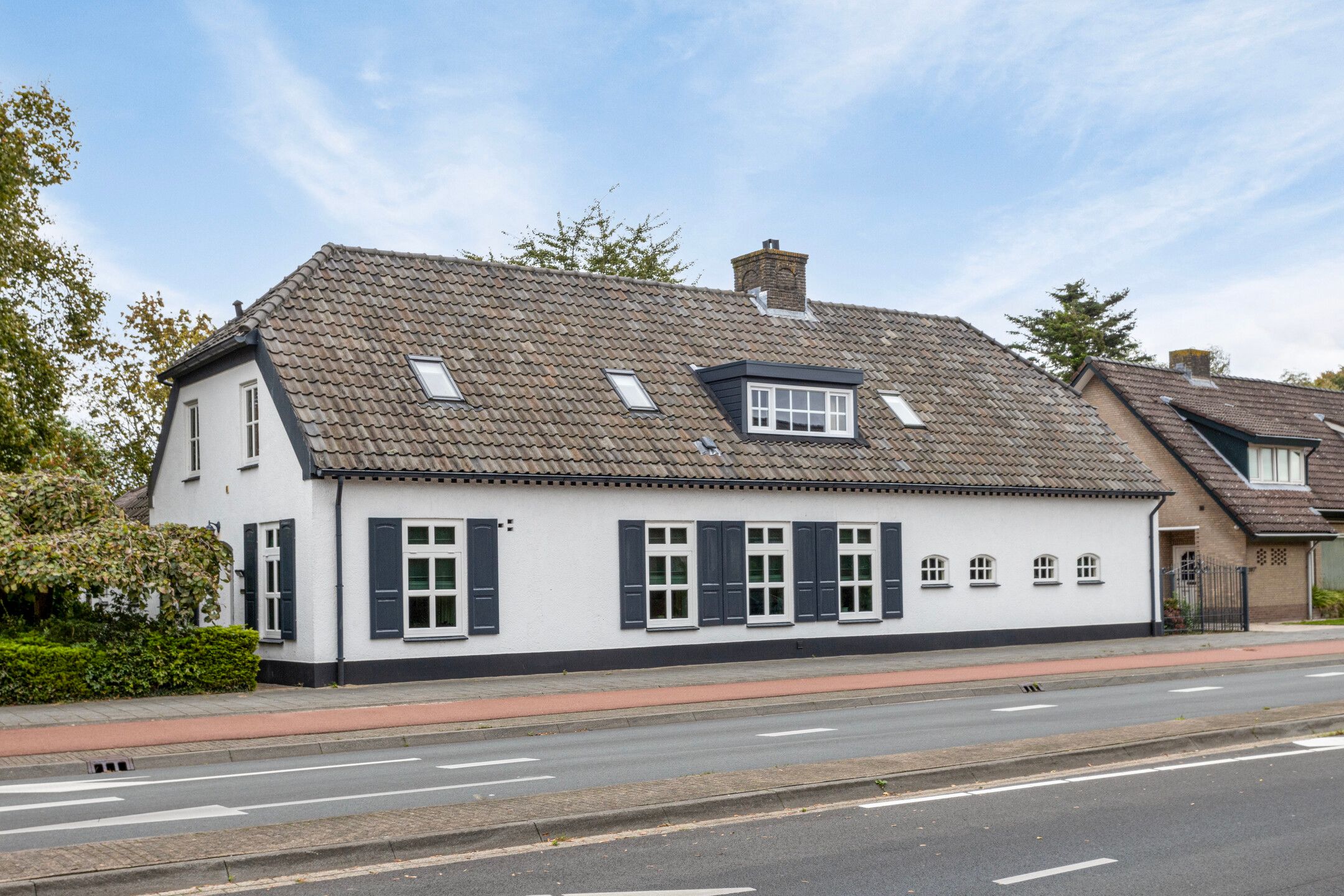 Foto 90 van Hout oost 12