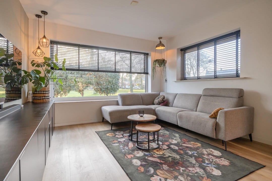 Photo 17 of Lauwerszeestraat 8