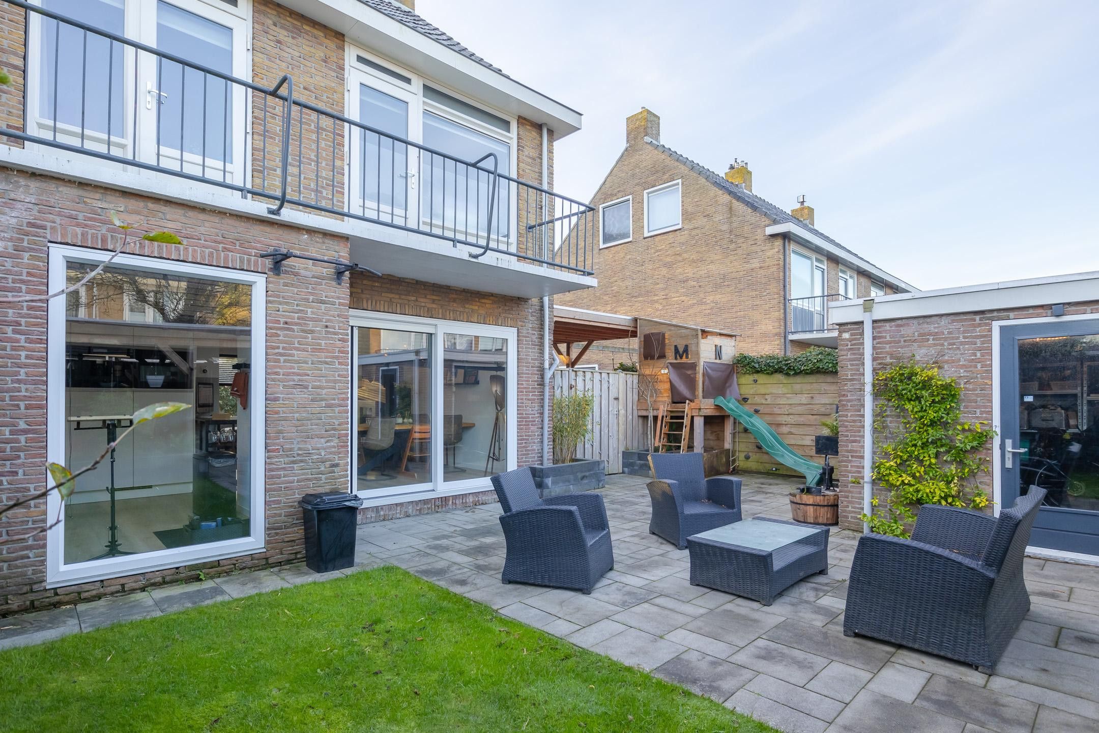 Photo 9 of Lauwerszeestraat 8