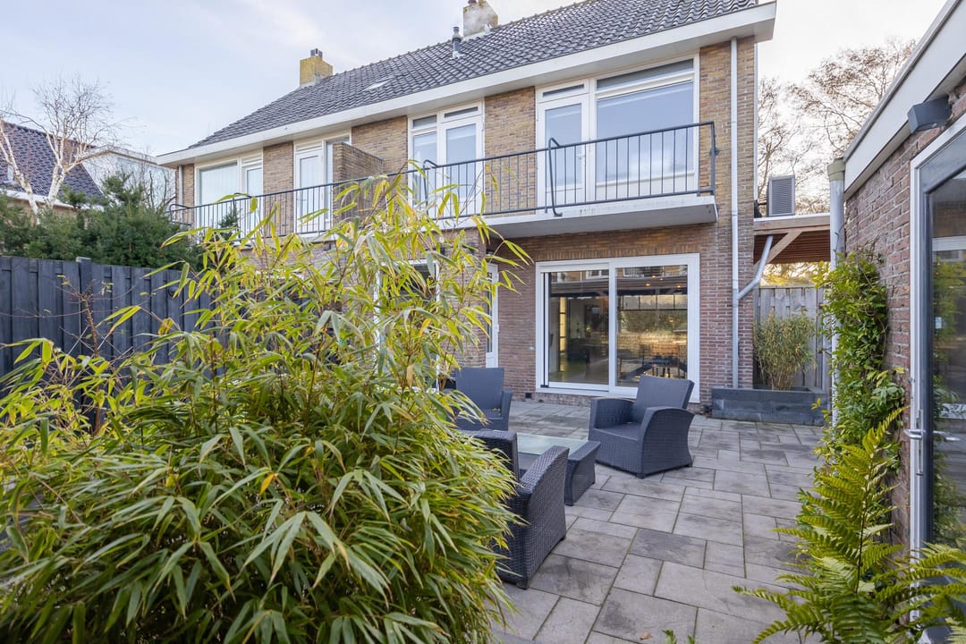 Photo 7 of Lauwerszeestraat 8