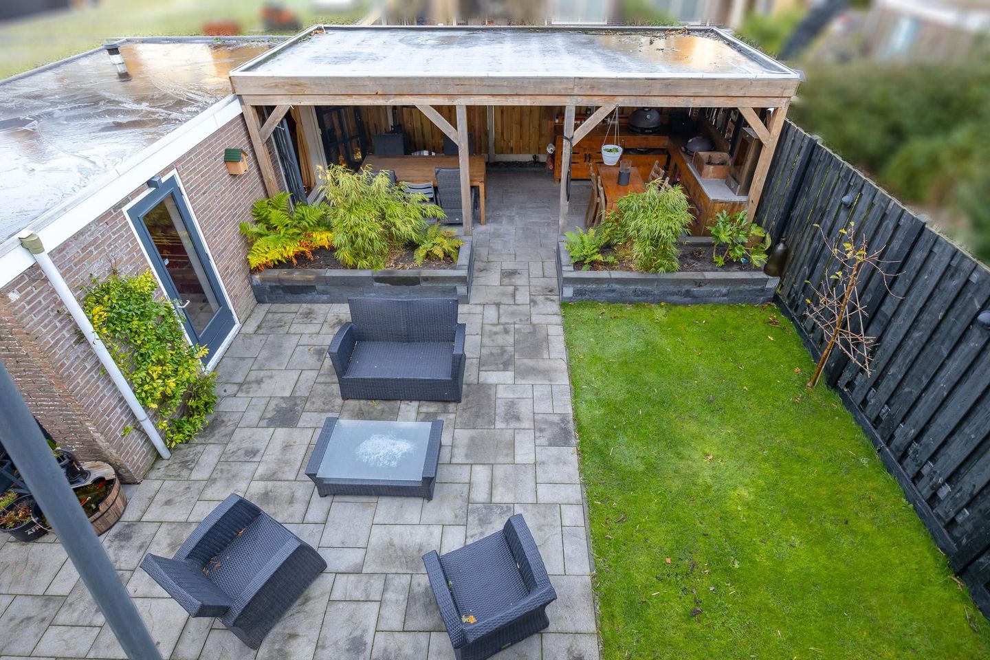 Photo 35 of Lauwerszeestraat 8