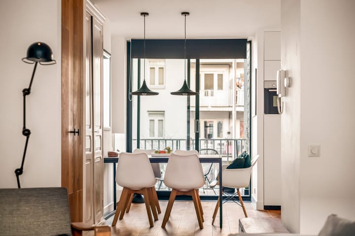 Photo 15 of Van Boetzelaerstraat 80-2