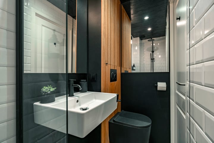 Photo 37 of Van Boetzelaerstraat 80-2