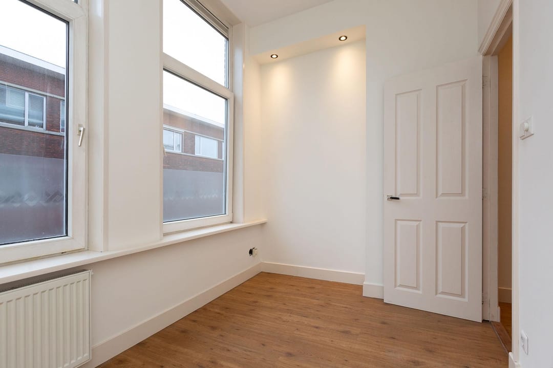 Foto 8 van Roerstraat 21