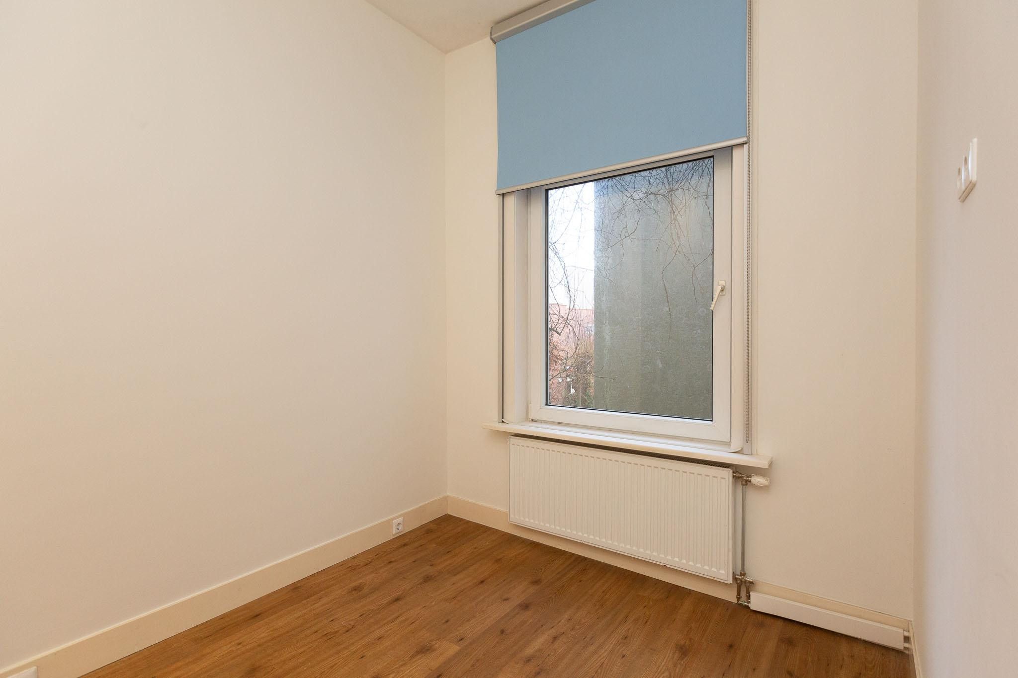 Foto 15 van Roerstraat 21