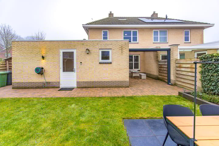 Foto 6 van Blauwgras 15