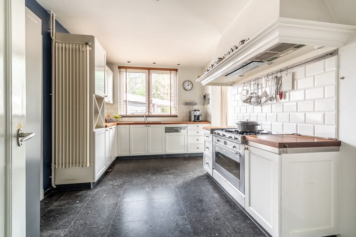 Foto 14 van Koningin Emmalaan 29