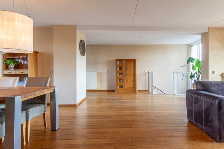 Foto 15 van Andromeda 101