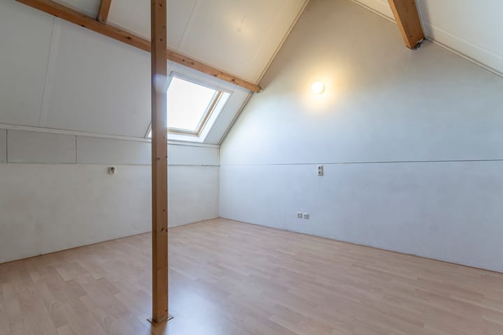 Foto 26 van Andromeda 101