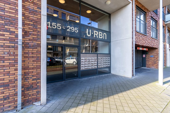 Foto 3 van Miles Davisstraat 259