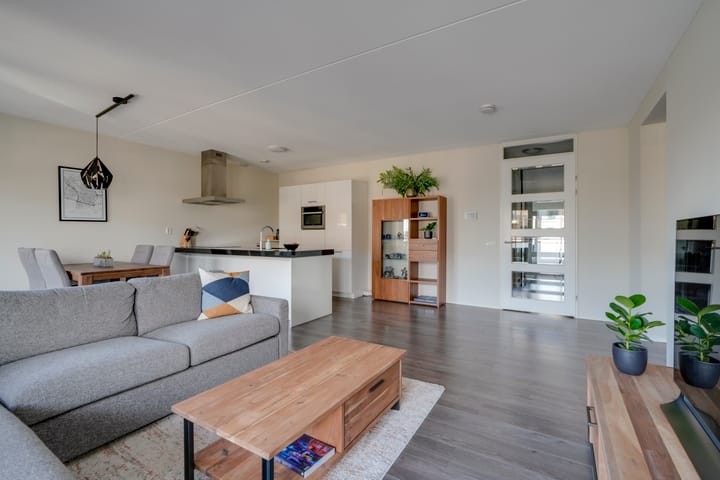 Foto 13 van Miles Davisstraat 259