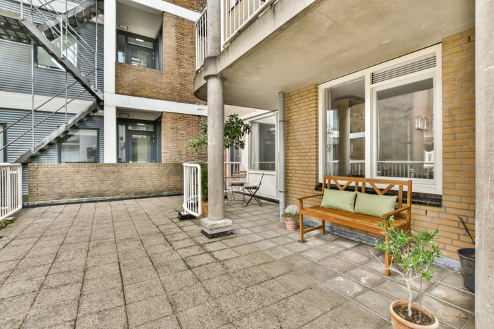 Foto 12 van Ferdinand Bolstraat 123-E