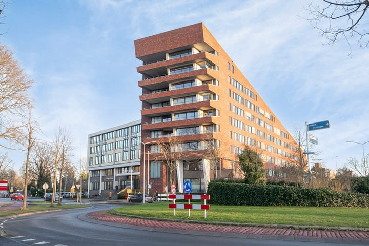 Photo 22 of Thorbeckelaan 337