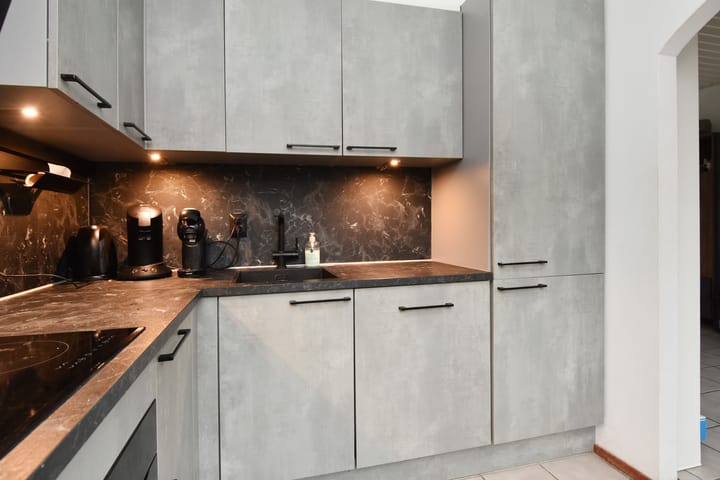 Foto 2 van Evertsenstraat 6