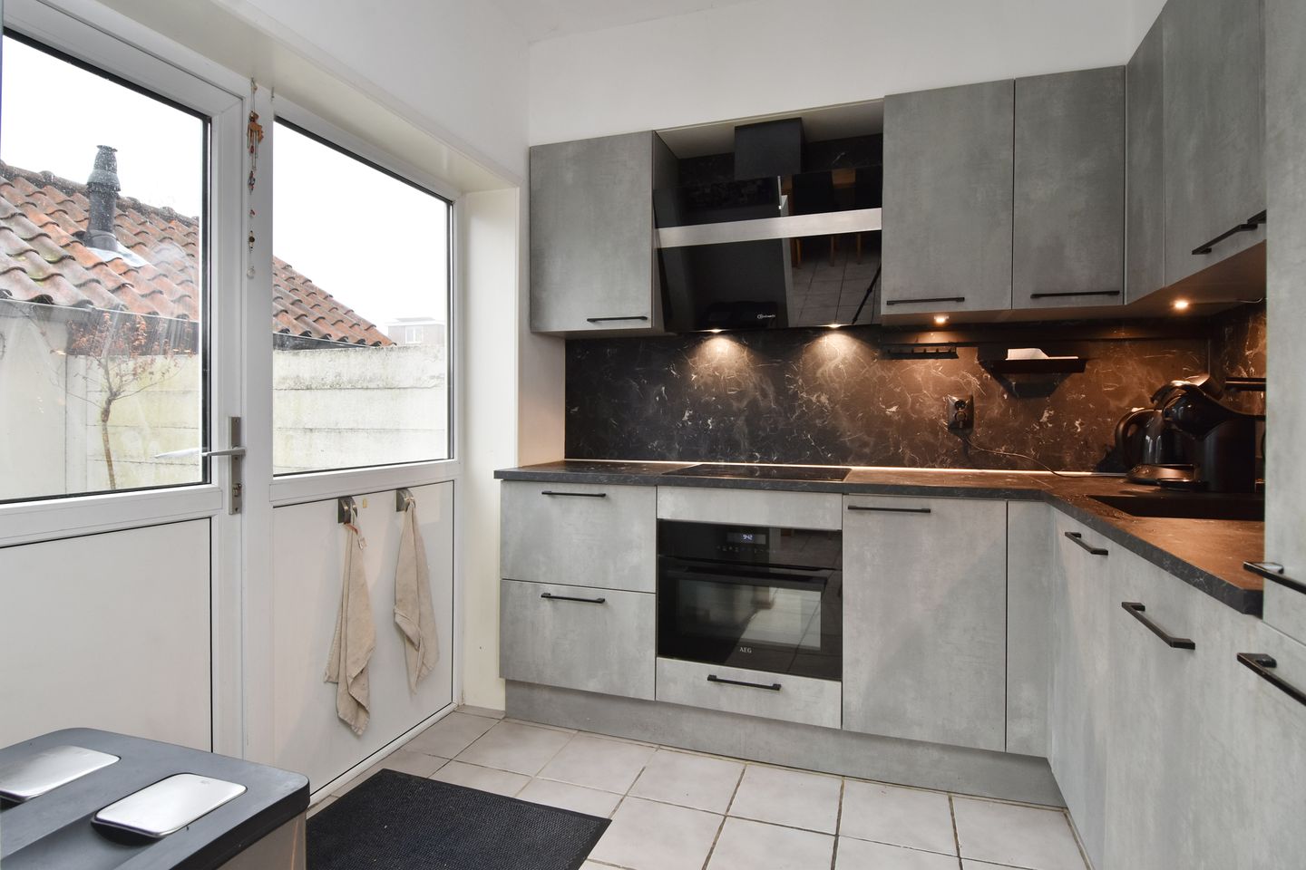 Foto 14 van Evertsenstraat 6