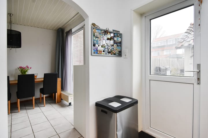 Foto 15 van Evertsenstraat 6