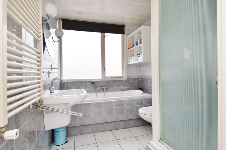 Foto 26 van Evertsenstraat 6