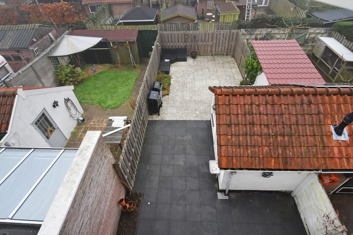 Foto 35 van Evertsenstraat 6