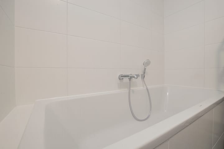 Foto 16 van Gedempte Zalmhaven 378