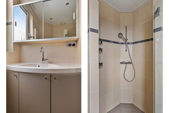 Photo 15 of Oostzeestraat 35