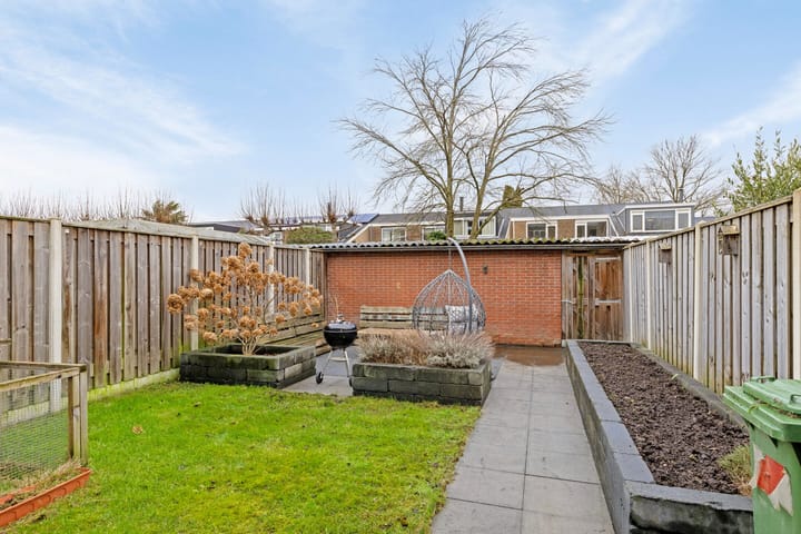 Photo 23 of Oostzeestraat 35