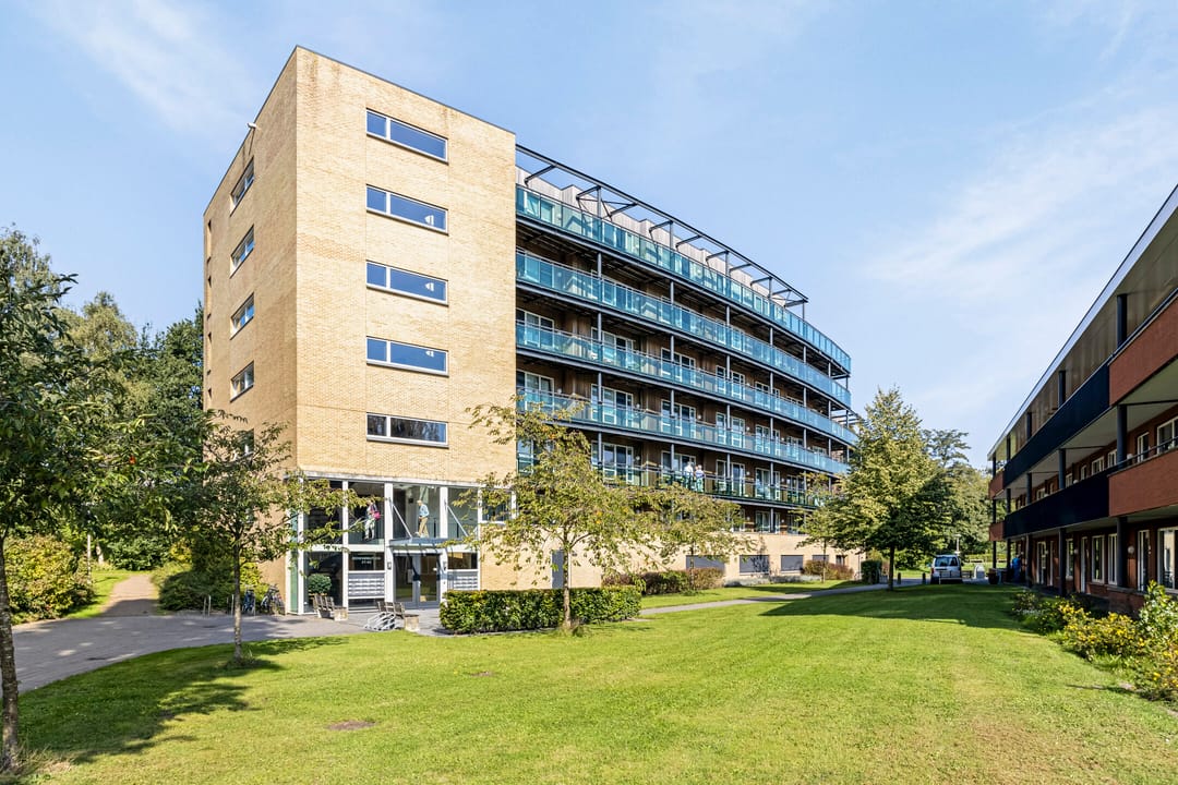 Foto 2 van Veenendaalplein 47