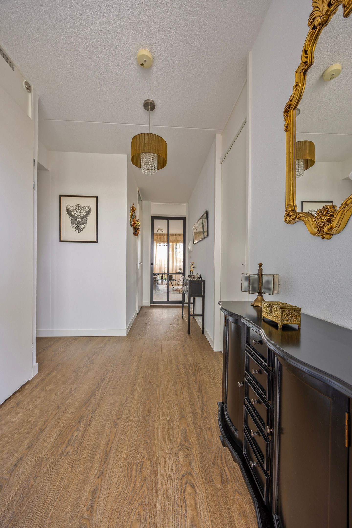 Foto 5 van Veenendaalplein 47