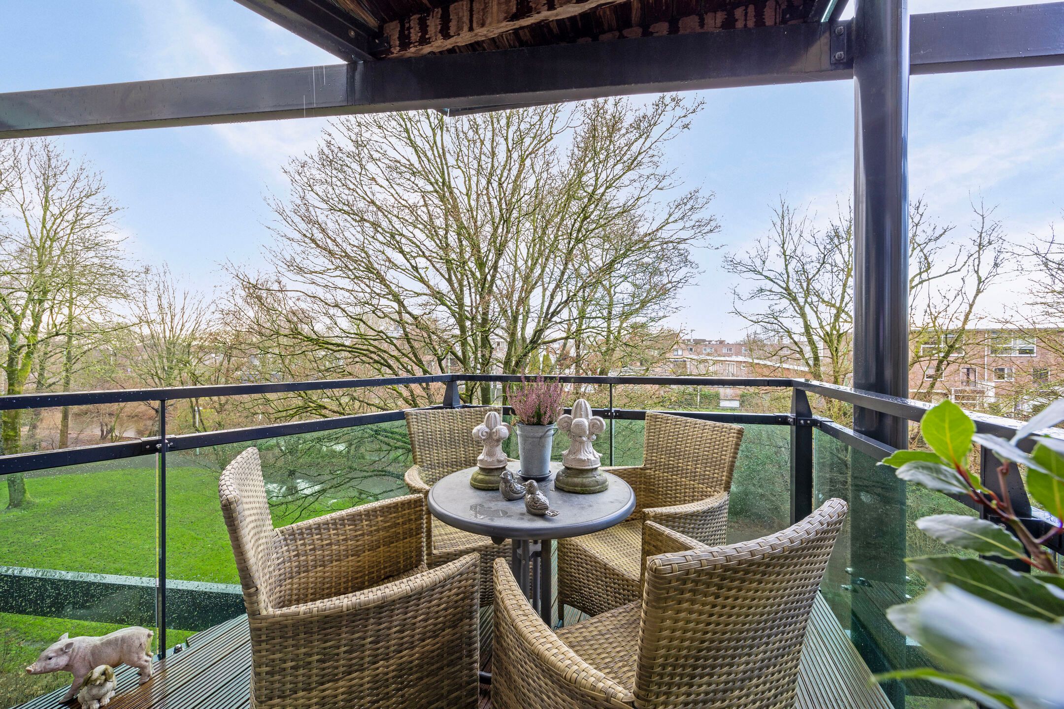 Foto 18 van Veenendaalplein 47