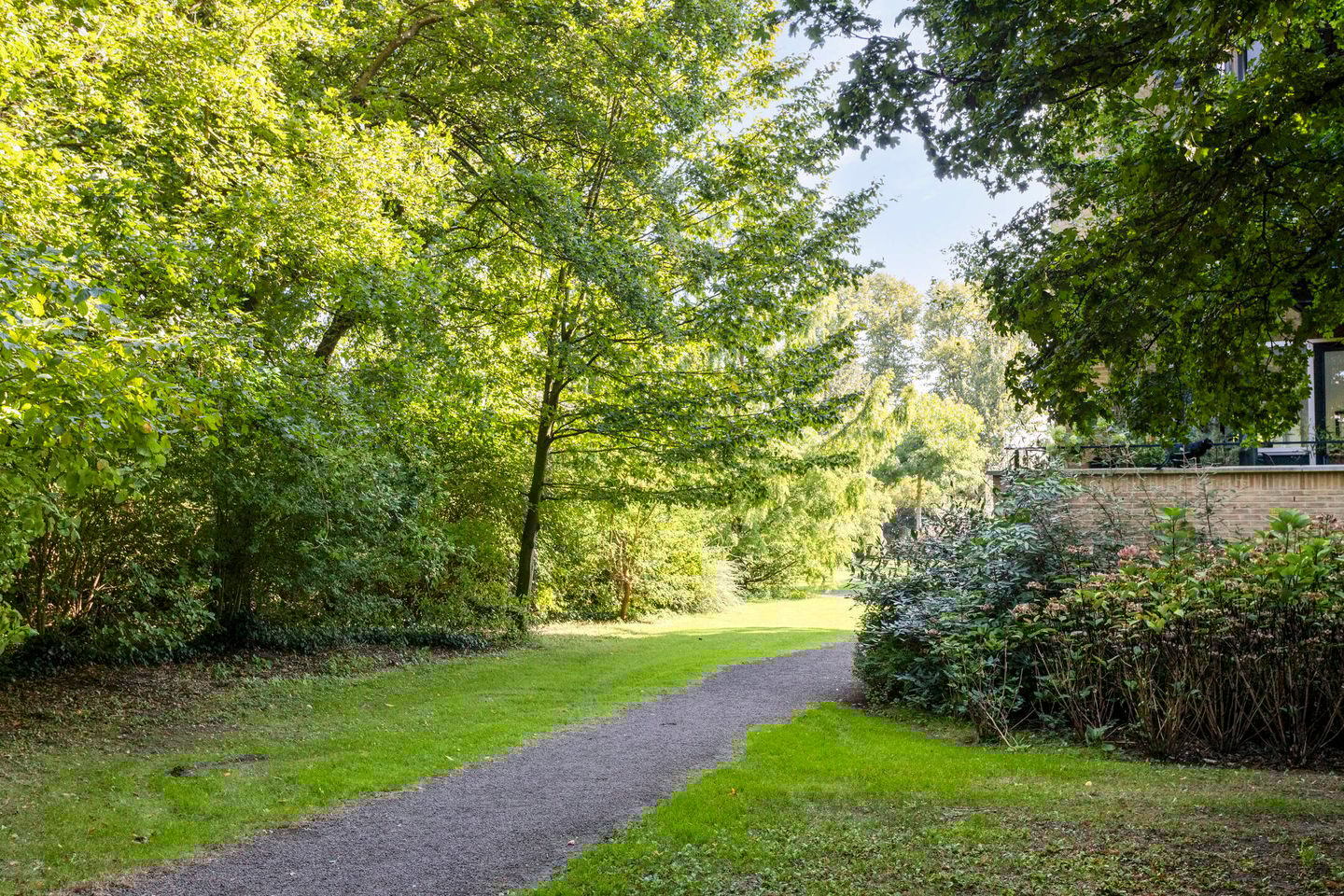 Foto 35 van Veenendaalplein 47