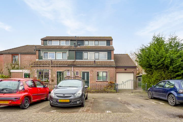 Foto 2 van Guurtjesmarken 27