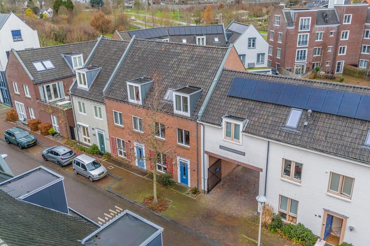 Foto 44 van Bertus Aafjeslaan 20