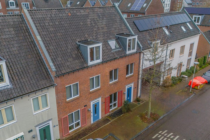 Foto 45 van Bertus Aafjeslaan 20