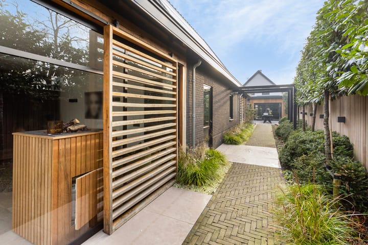 Photo 37 of Molenparkweg 23-A