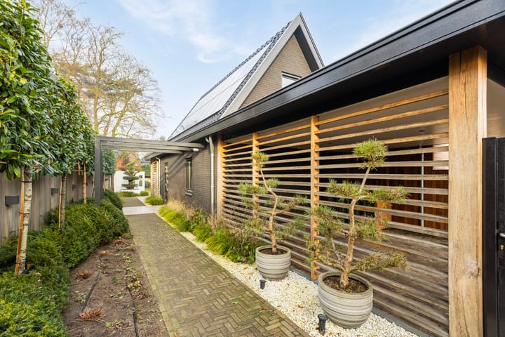 Photo 38 of Molenparkweg 23-A