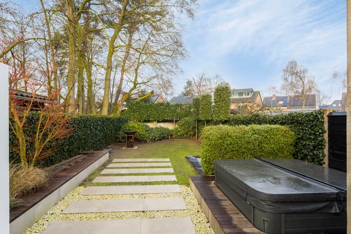 Photo 45 of Molenparkweg 23-A