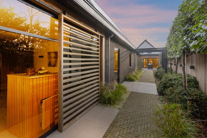 Photo 50 of Molenparkweg 23-A